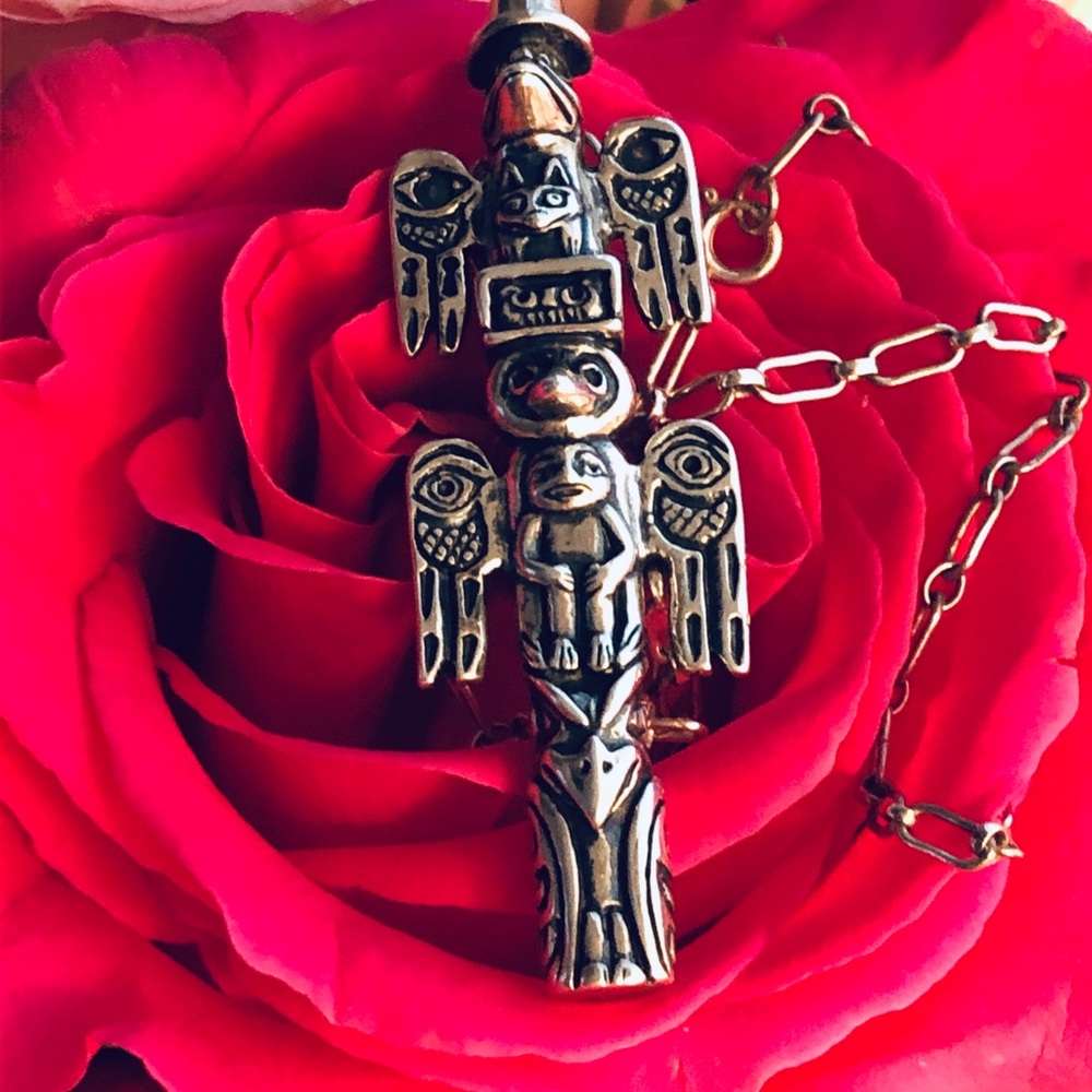 Kabana Sterling Necklace Totem Pole